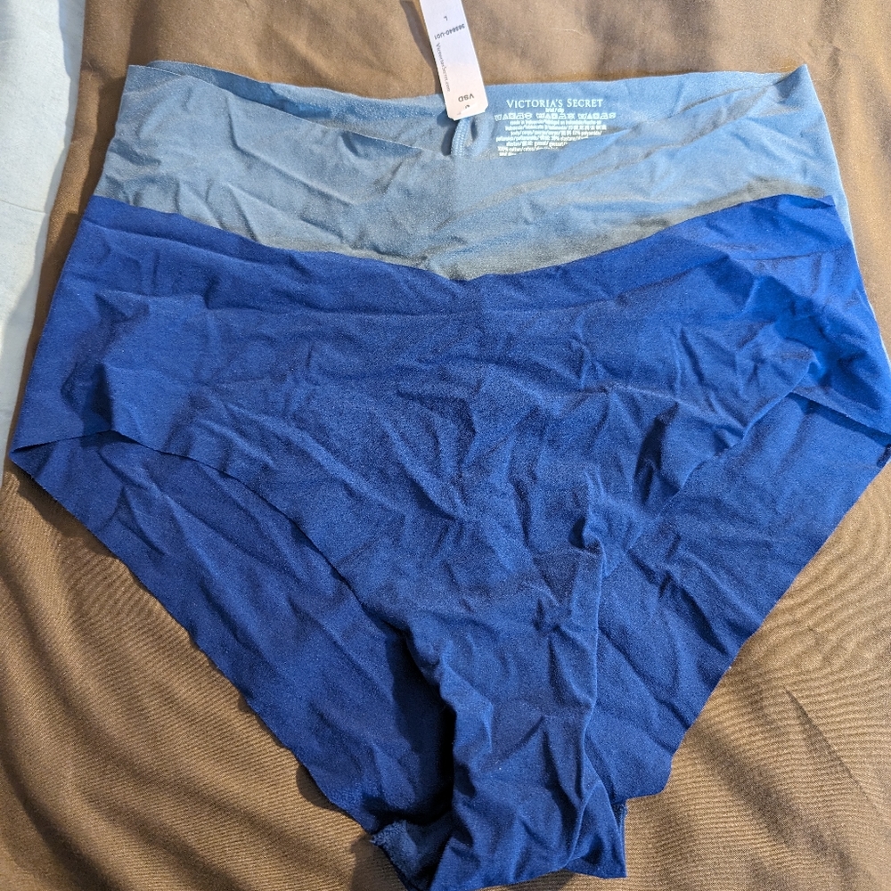2 pair body/slip/no seam underwear
